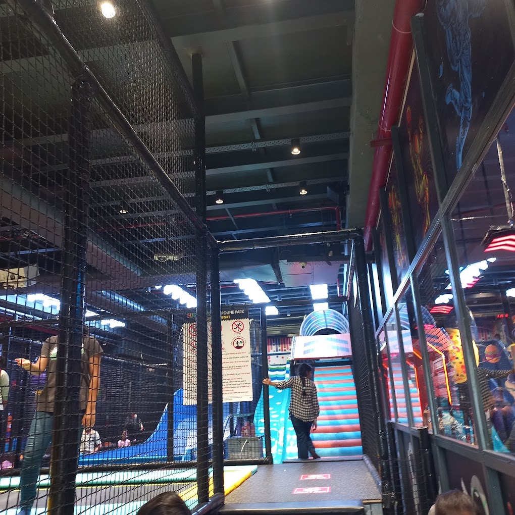 Aire de jeux int&eacute;rieure-A222